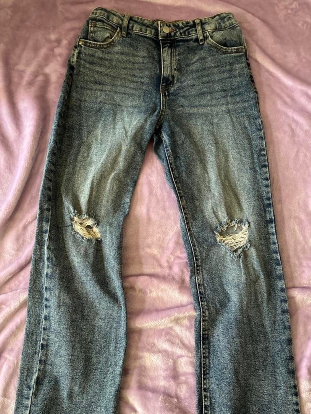 Ripped jeans